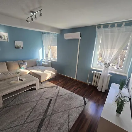 Ferienwohnung, Apartment, Monteurwohnung Mit Klimaanlage Wettin-loebejuen