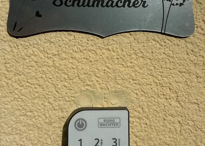 Apartment Ferienwohnung, Apartment, Monteurwohnung Mit Klimaanlage Wettin-loebejuen Lobejun